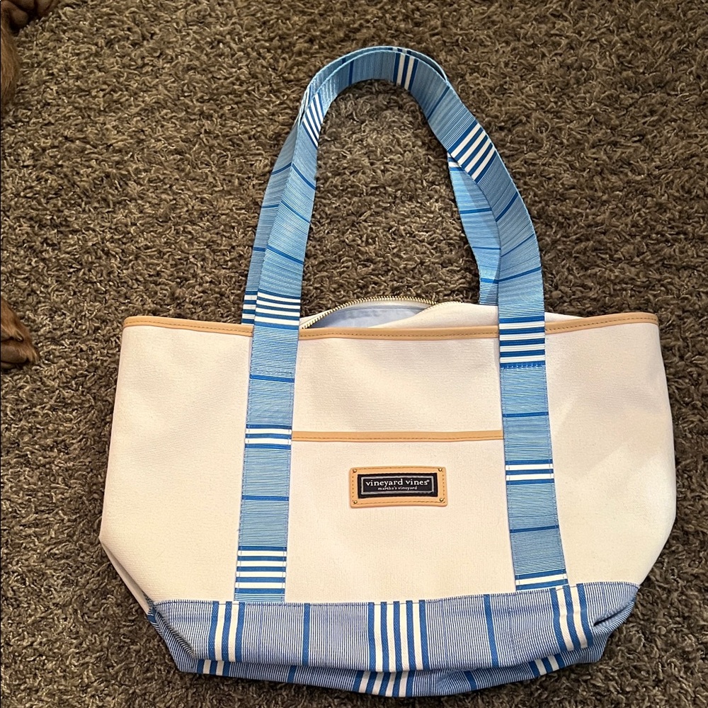 Vineyard Vines Striped Blue and Cream Tote